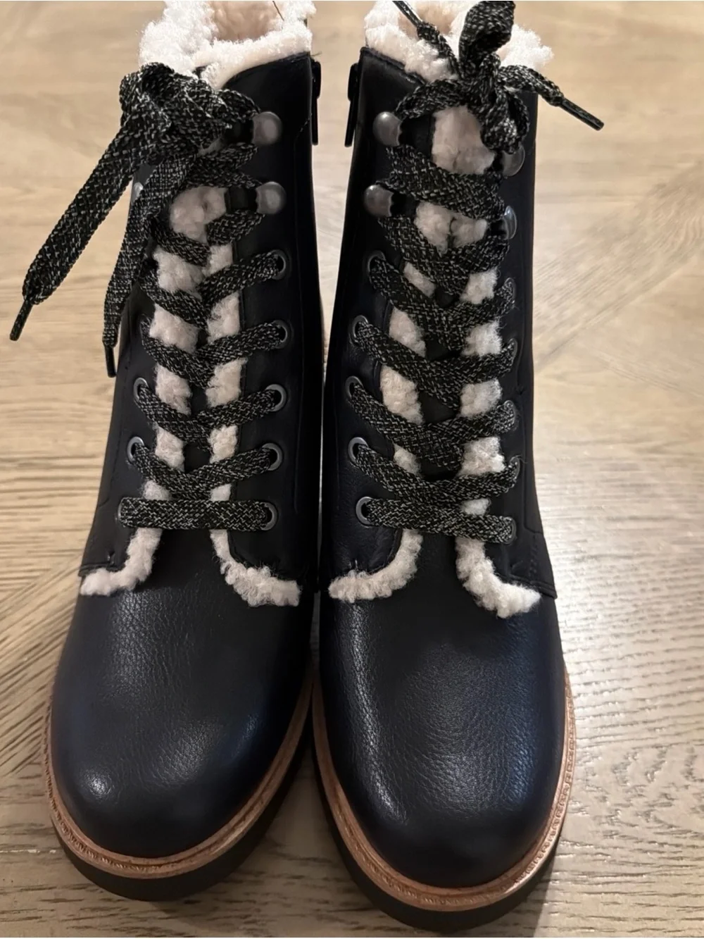 NWT LifeStride Heels LifeStride | Rhodes Cozy Boot Sherpa Lined Suede Leather 9